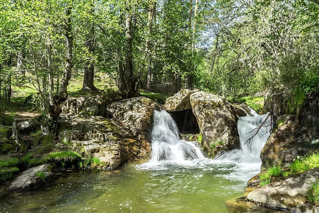 Cascada de Mojonavalle hiking near Madrid